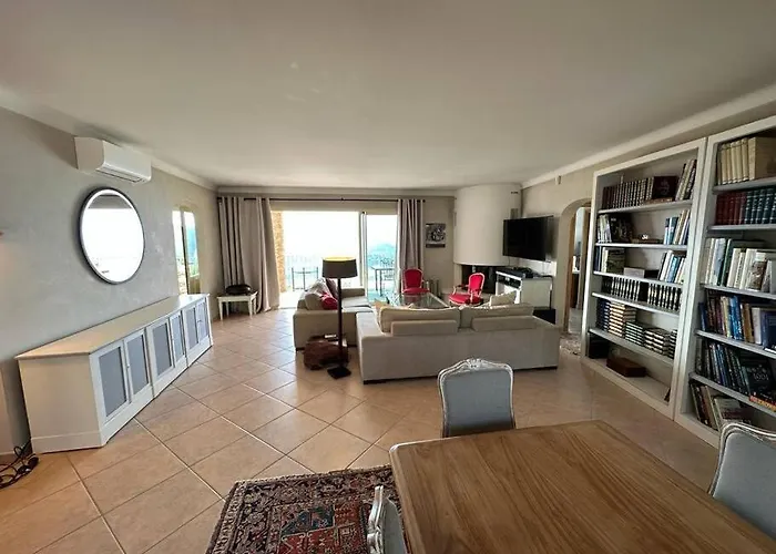 Maison De Charme Vue 5chambres Sur Villa *